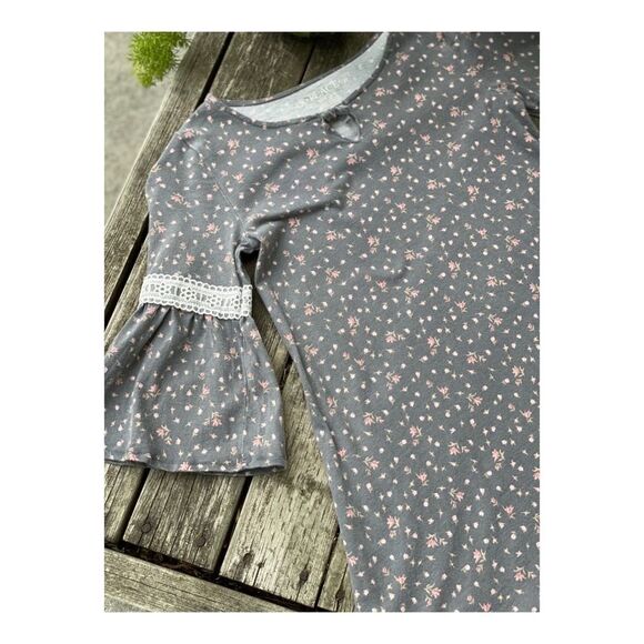 The Children's Place Cottagecore Dress Bell Sleeve Lace Floral Retro Sz 7/8 - Picture 2 of 8